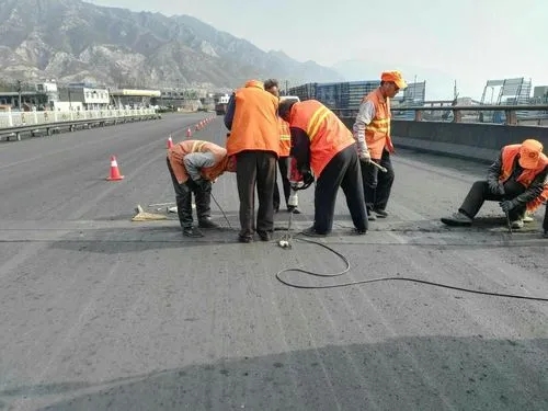 李沧道路桥梁病害治理